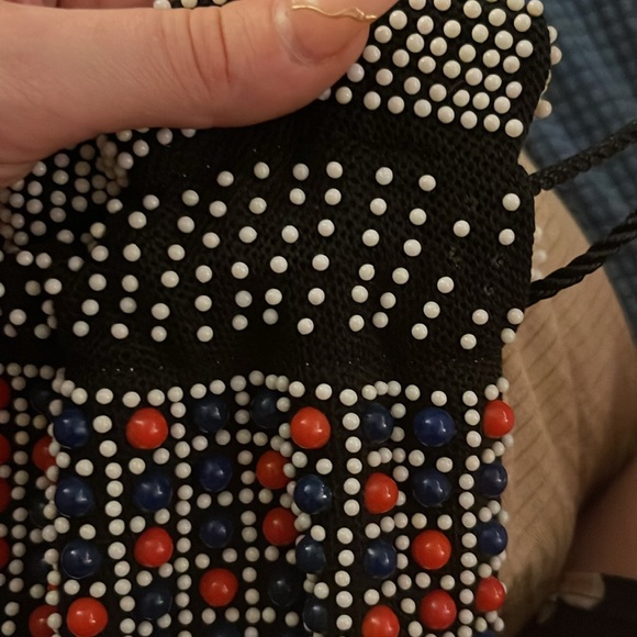 Adorable reversible vintage beaded clutch - Picture 4 of 7